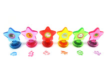Load image into Gallery viewer, Animal Stackable Crayon with Stamper Topper