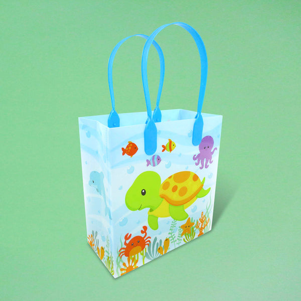 Fun Express - Tropical Fish Paper Bags for Party - Party Supplies - Bags -  Paper Treat Bags - Party - 12 Pieces