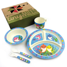 Load image into Gallery viewer, TINYMILLS 5-Piece Eco-Friendly Plant Fiber Dinnerware Set with Shark Family Design